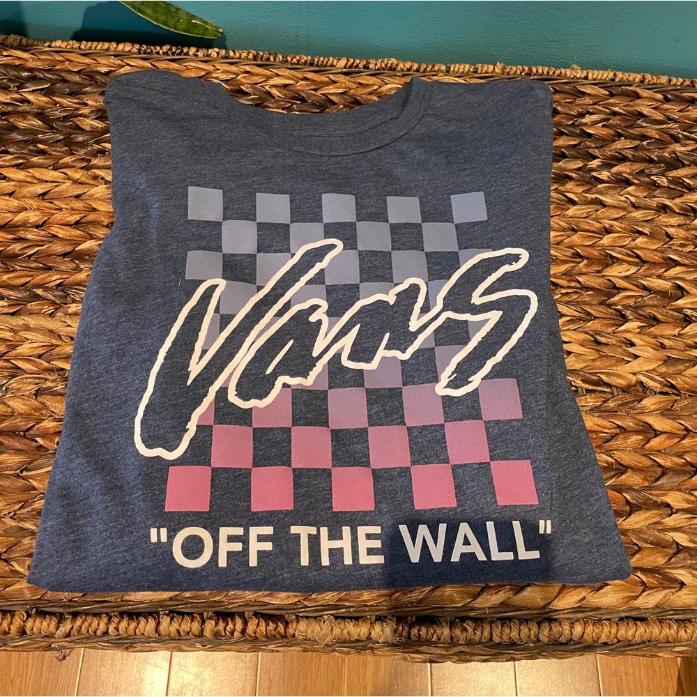 Van’s long sleeve T-shirt, mens. Excellent condition